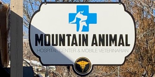 Signage for Mountain Animal Hospital Center in Eagle, CO